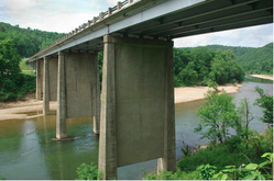 The Bridge, Rental Cabin Buffalo River